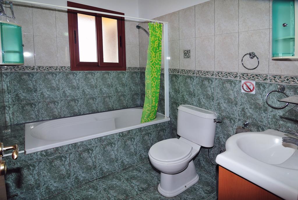 Villa Lp Peyia Chambre photo