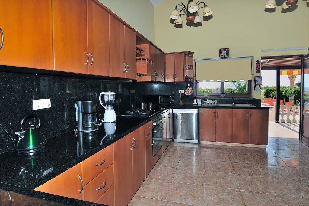 Villa Lp Peyia Chambre photo