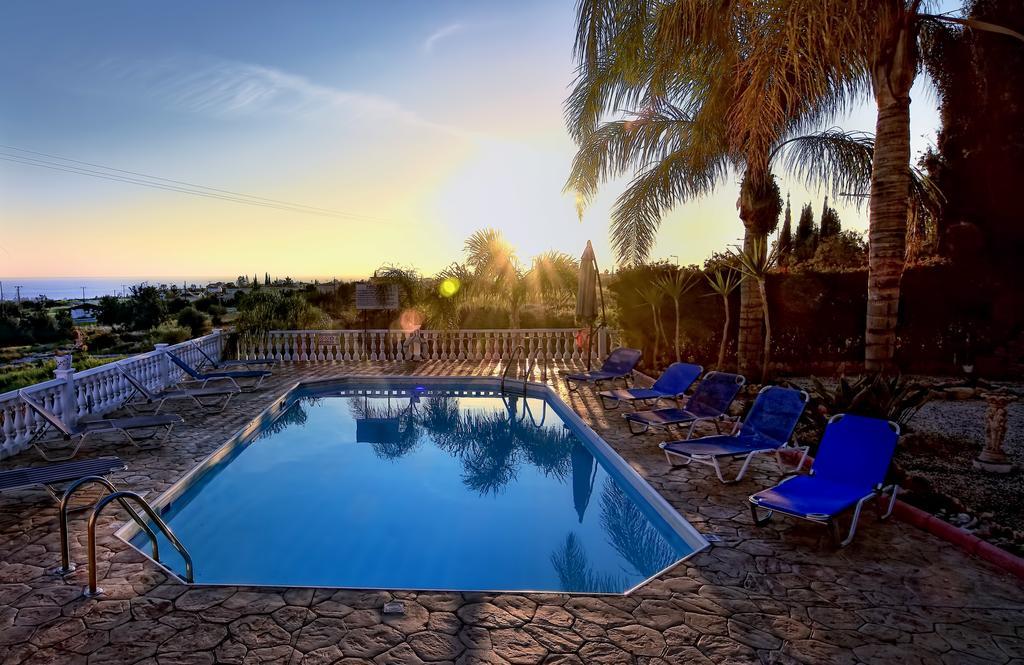 Villa Lp Peyia Extérieur photo