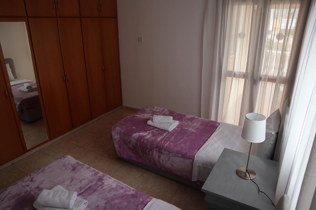 Villa Lp Peyia Extérieur photo